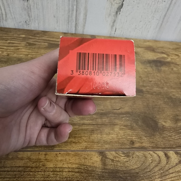 New Clarins Paris 13 teint Ultra-Satin Foundation 1.2 OZ Pale ivory - Picture 6 of 8